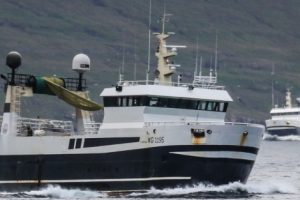 Færøerne: Travlhed med partrawl i farvandet ud for den Nordatlantiske ø foto: Kiran J