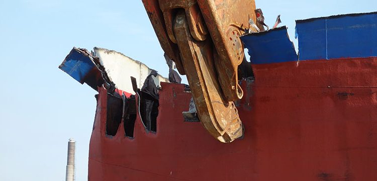 Svenske fiskefartøjer må også lade livet i Østersø-fiskeriet foto: Fornæs skibsophug Grenaa