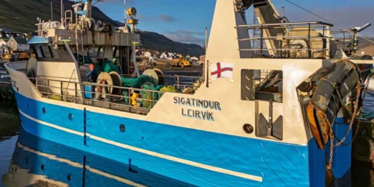 Sigatindur - Fiskur.fo