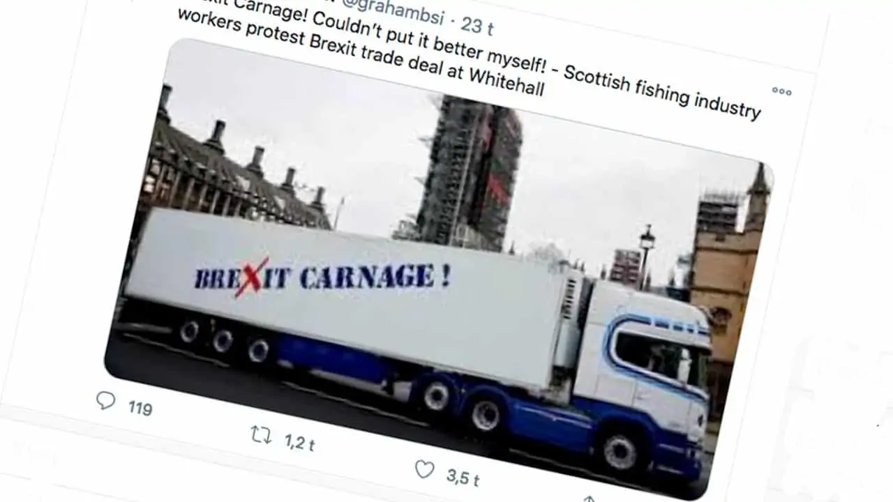 Read more about the article Brexit-ballade i London: Fiskebiler spærrer det britiske parlament og Downing Street