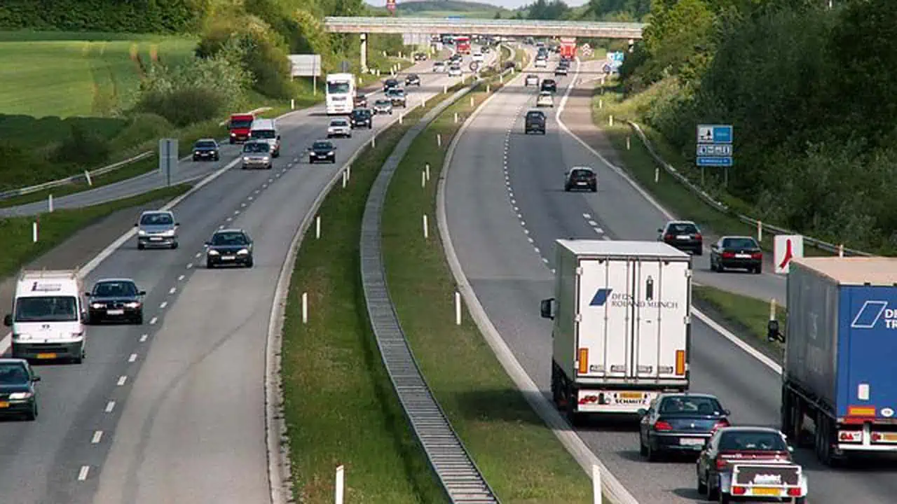 Read more about the article Nordjyske Borgmestre i skarp kritik af vejafgiften, det svækker konkurrenceevnen for vores virksomheder