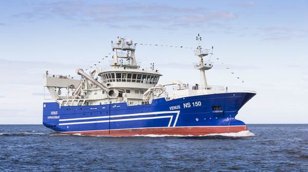 Read more about the article Islandske fiskere venter på blåhvillingen vandre Nordpå